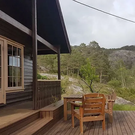 Сasa de vacaciones Molvik Hytten *