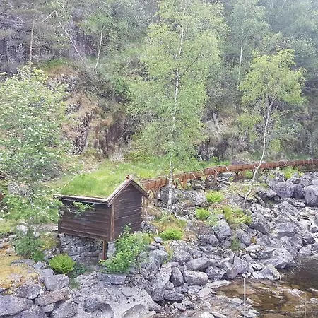 Molvik Hytten Ostereidet
